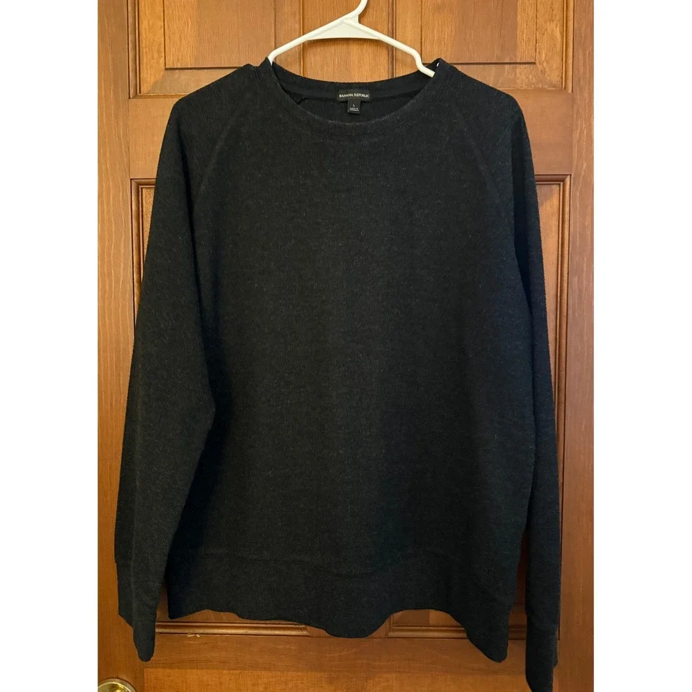 Banana Republic Mens Waffle Crew Sweater Size L Charcoal Long-Sleeve